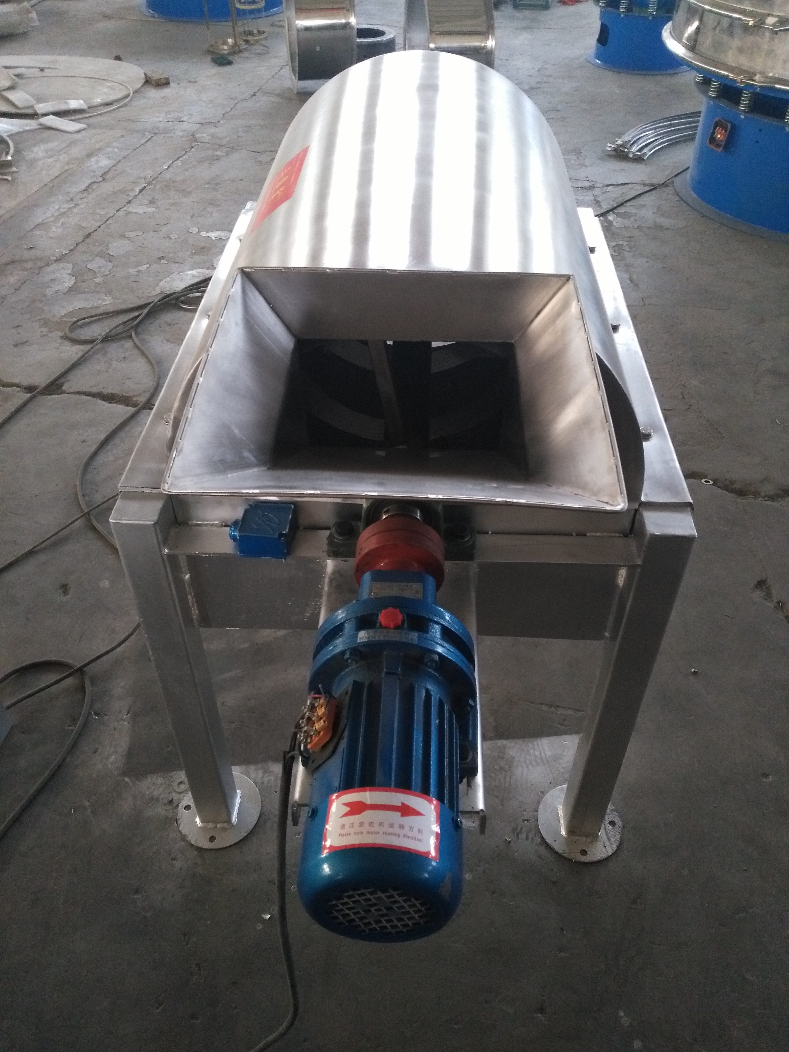 滾筒水洗篩沙機(jī)哪里有賣？特點(diǎn)有哪些？